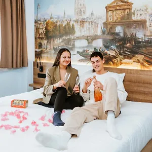 https://days-inn-rotterdam-city-centre-schiekade-730.thehaguehotels.net